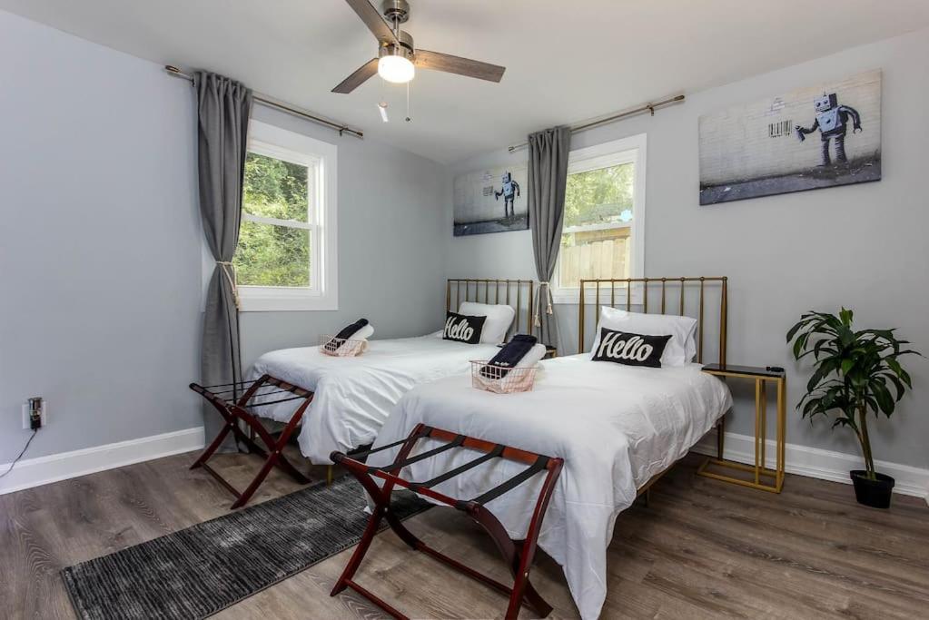 West End Bungalow Perfect To Work, Play, & Escape Атланта Экстерьер фото